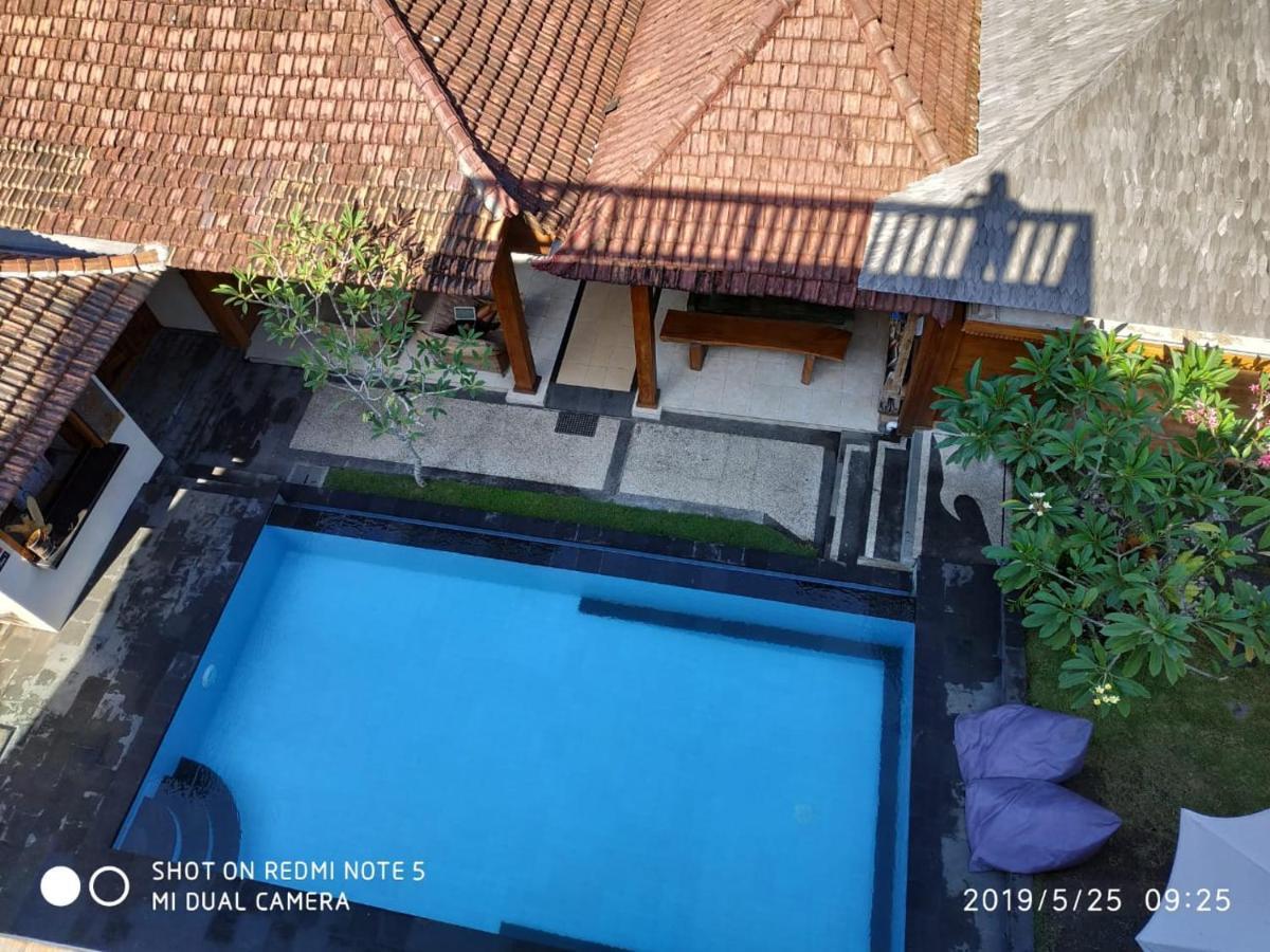Medewi Beach Inn Pulukan Exteriör bild