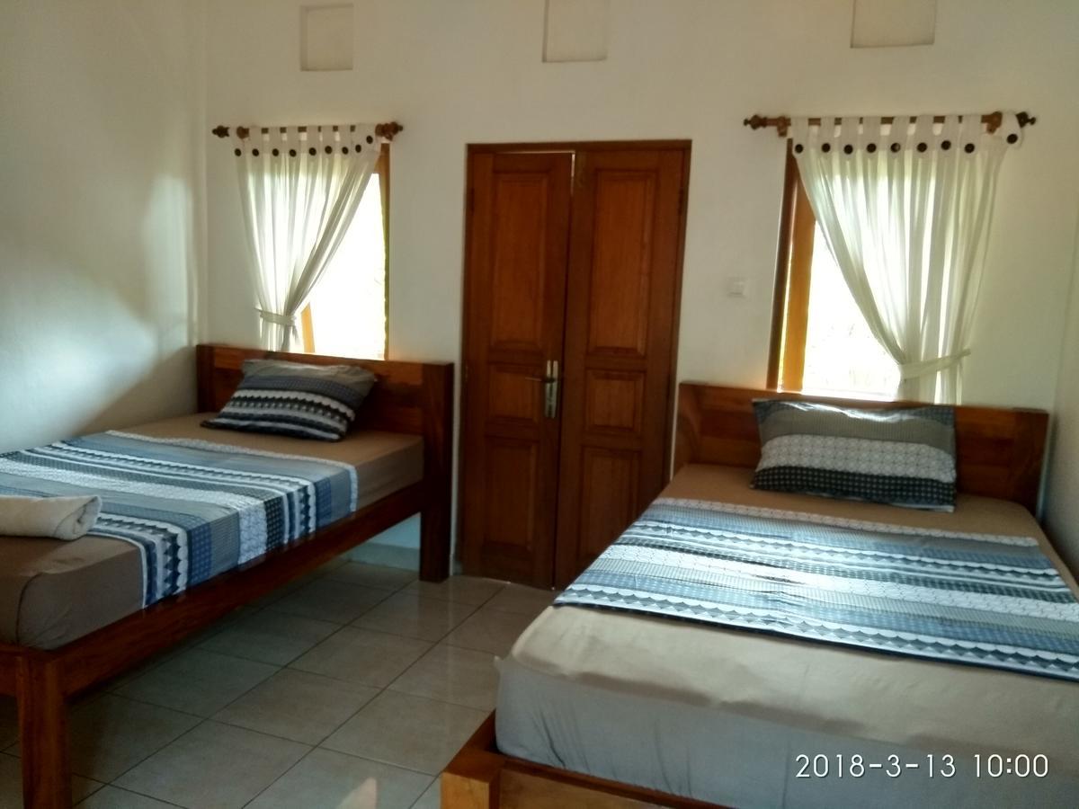 Medewi Beach Inn Pulukan Exteriör bild